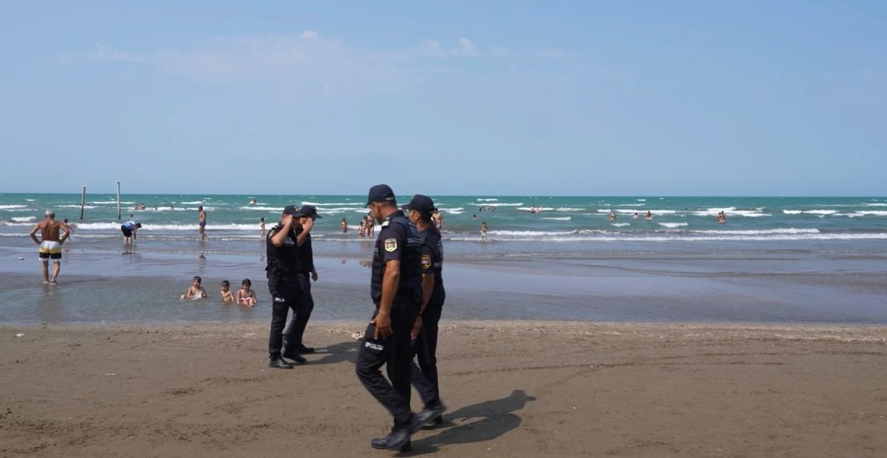 Polis çimərliklərdə profilaktik tədbirləri davam etdirir - VİDEO (FOTOLAR)